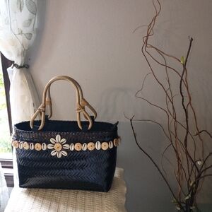 AK Anne Klein Black Woven Handbag with Shell Accents.like New